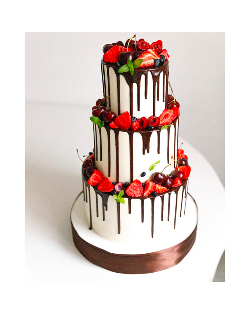 Three tier Wedding Cake With Flowers Or Fruit Frutiko cz three-tier-wedding-cake-with-flowers-or-fruit-frutiko-cz