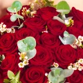 Rudé růže s eukalyptem 2
