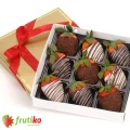 Strawberry box 9 pieces 2