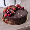 Schokoladenkuchen mit Obst 5