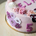 Minnie Mouse Cake 5