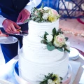 Třípatrový svatební dort 3
