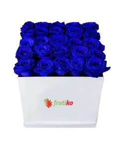 Bílá krabice modrých růží