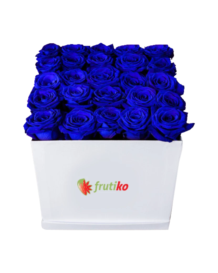 Белая коробка из синих роз