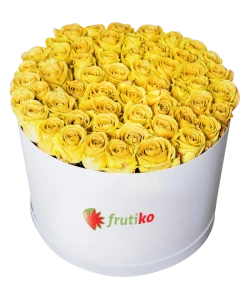 Žluté růže bílá kulatá krabice