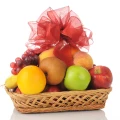 подарочная корзина с фруктами 3
