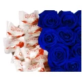 Herzschachtel mit blauen Rosen + Raffaello 3