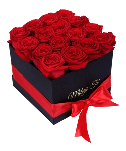 Černá krabice rudých růží Miluji Tě 