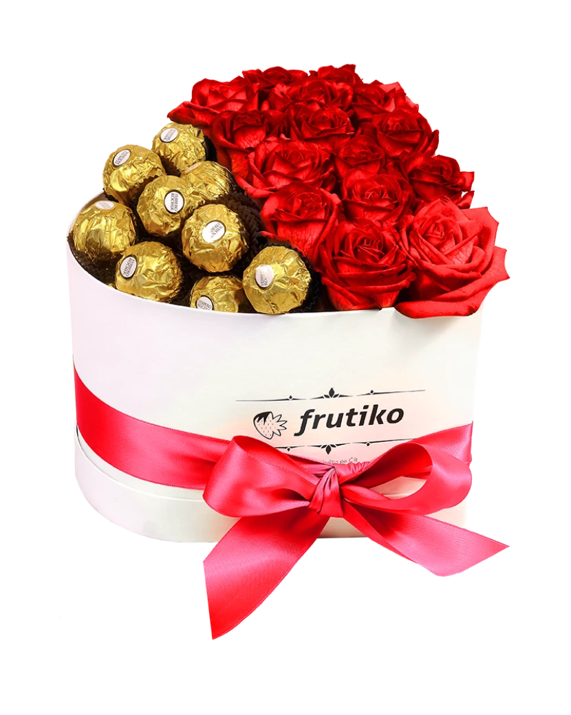Schachtel mit roten Rosen & Ferrero Rocher