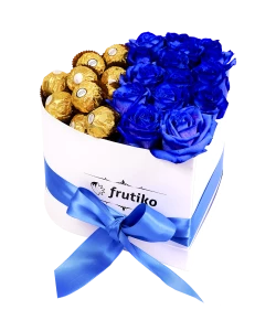 Heart Box Blue Rose + Ferrero Rocher